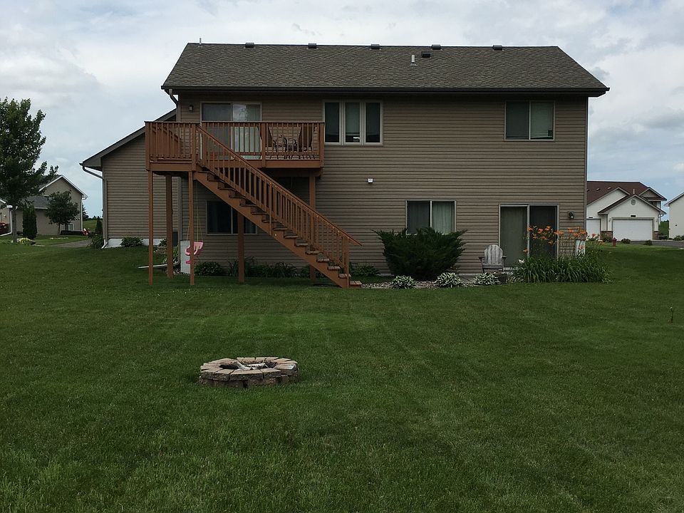 2nd image of 529 Frankfort Way