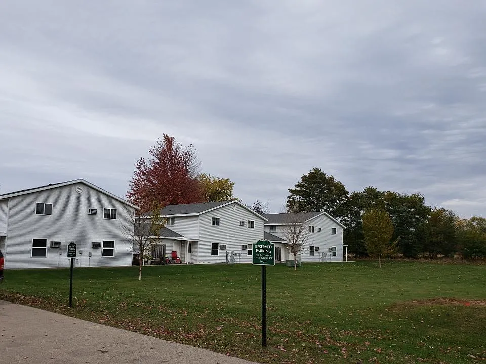 Building Photo - 1149 W South Park Ave #F