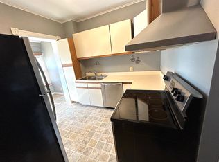 950 W Walnut St FLOOR 2, Allentown, PA 18102