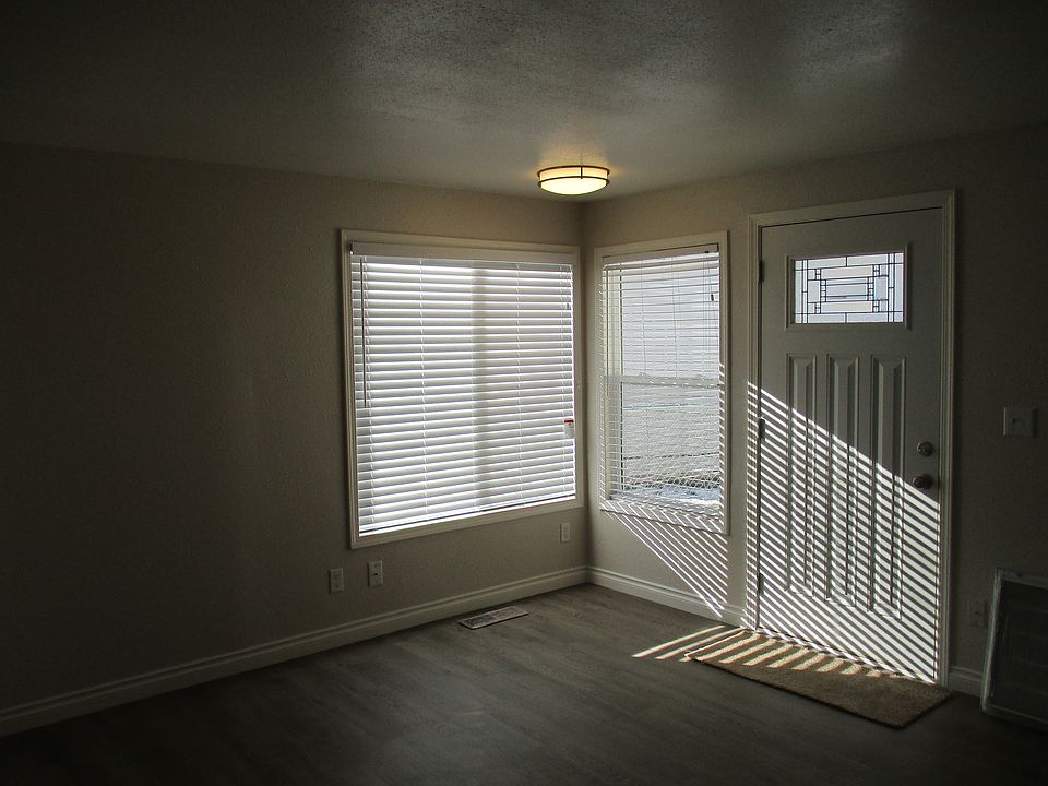 5429 Glenridge Way, Klamath Falls, OR 97603 Zillow