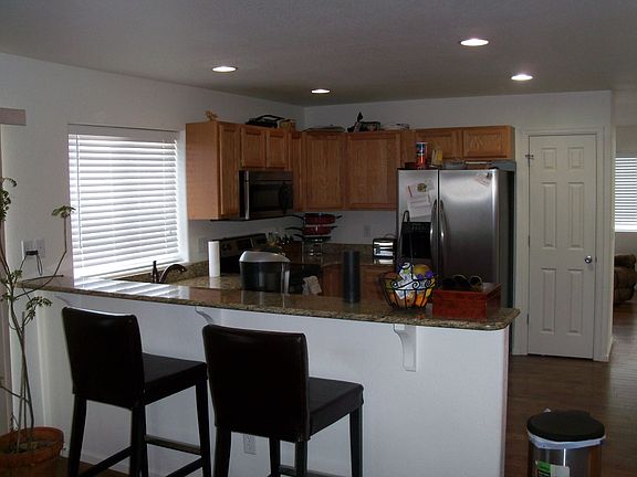 4th image of 520 Daytona Dr