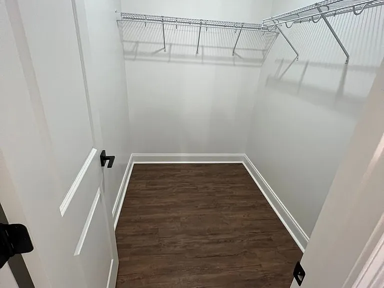 662 Cottage Grove Cir — Photo 21