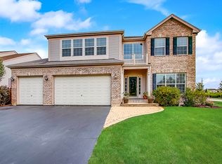 10744 Wheatlands Way, Huntley, IL 60142