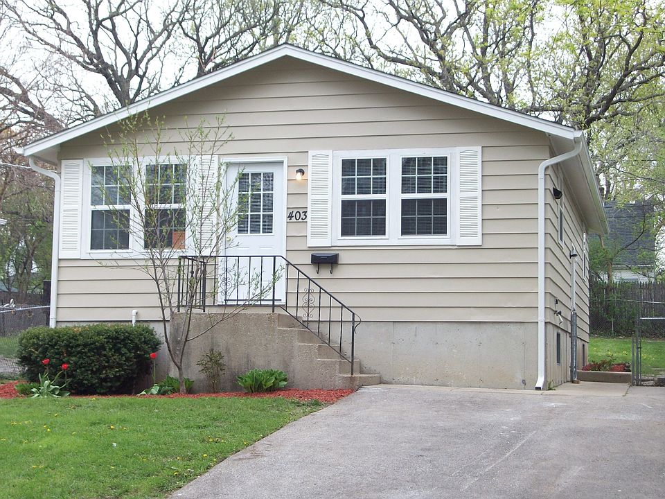 1st image of 403 Forest Glen Dr