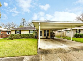 324 Oakshire Dr, Houma, LA 70364