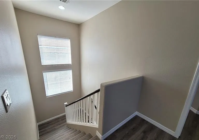 971 Armandito Dr — Photo 12