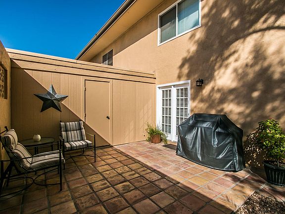 2nd image of 601 E Palo Verde Dr Unit 18