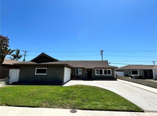 6552 Oakgrove Cir, Huntington Beach, CA 92647