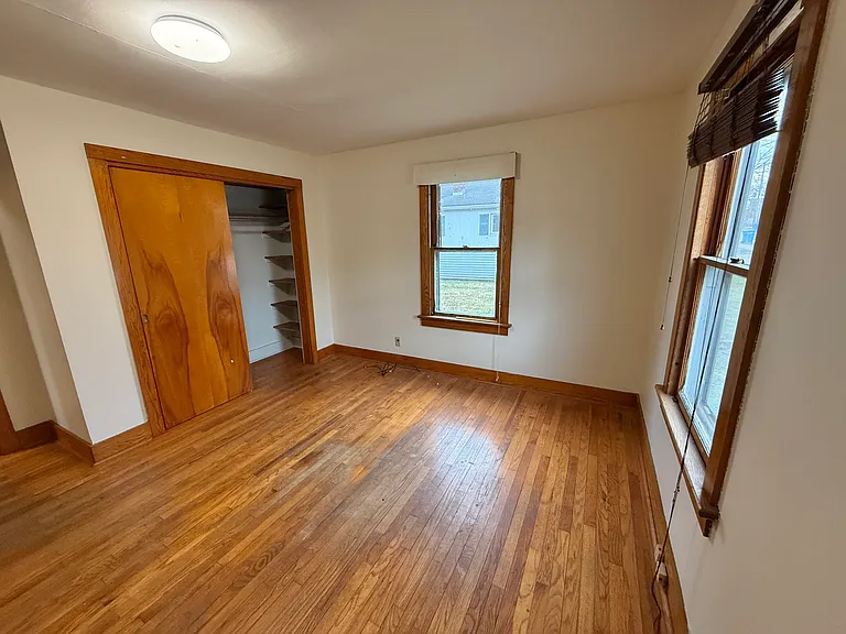 334-336 Flynn Ave #1 — Photo 3