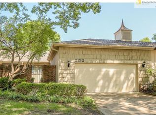 2212 Condolea Ter, Leawood, KS 66209