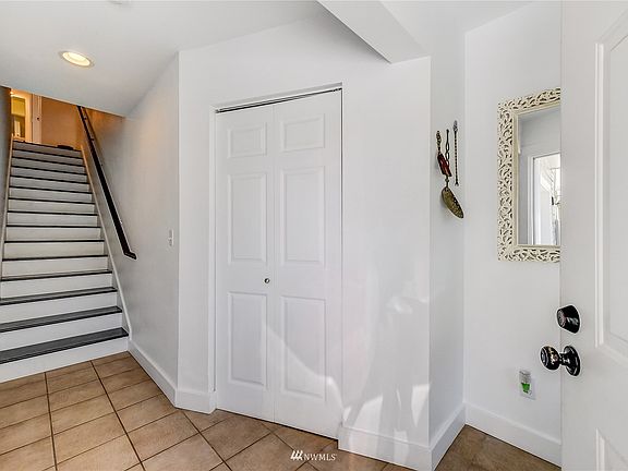 Welcome HOME!>