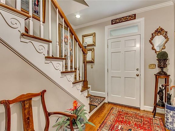 4th image of 1309 Indian Hills Cir
