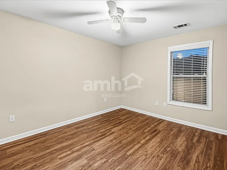 1993 Jameson Cir — Photo 17