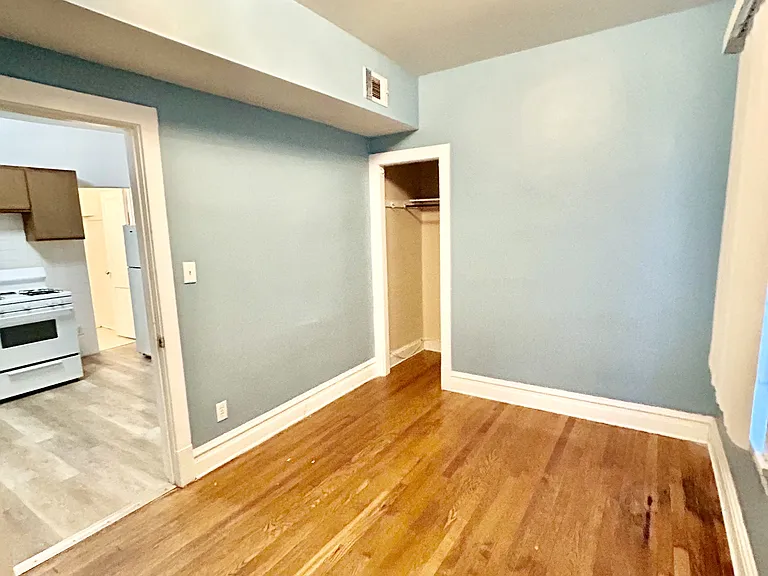 3236 N Keeler Ave #1 — Photo 4