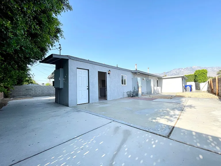 31890 Avenida La Paloma #B — Photo 10
