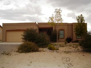 712 6th St NE, Rio Rancho, NM 87124