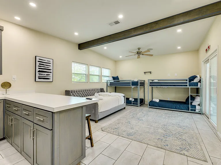 6003 Rittenhouse Shore Dr — Photo 38