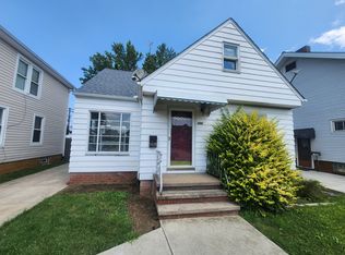 5618 Merkle Ave, Parma, OH 44129