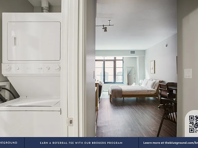 Washer/Dryer in Apartment