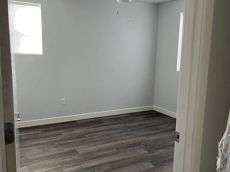 4342 W Custer Pl — Photo 4