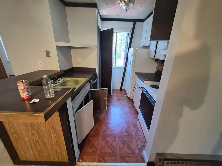 7600 N Lake Blvd #6 — Photo 7