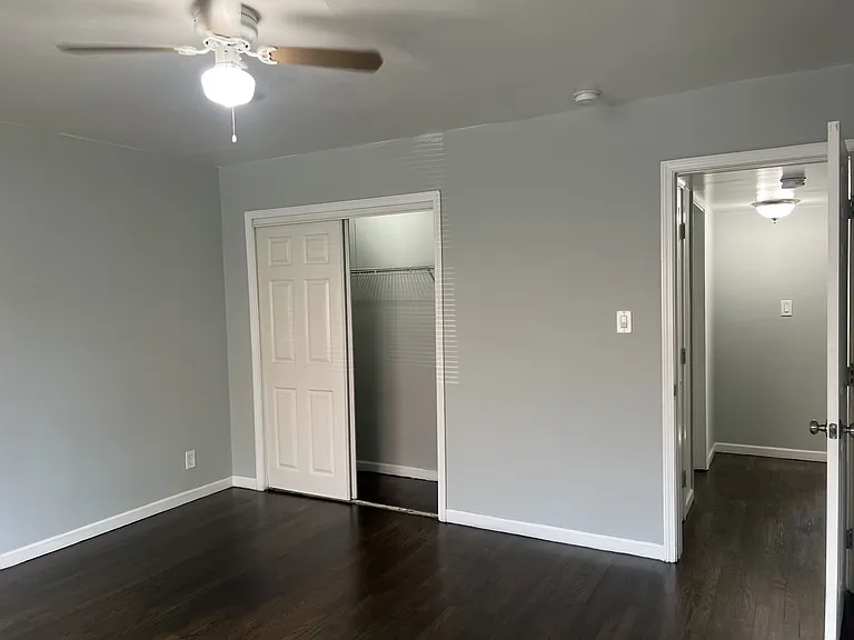 Dream Court Apartments — Photo 9