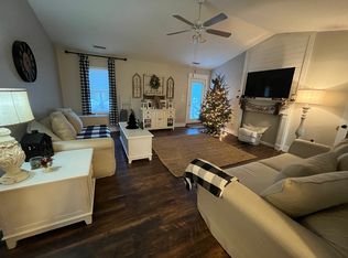 110 Sundown Ct, Grandy, NC 27939