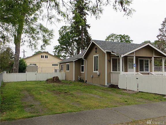 4th image of 15008 Grant Ave SW