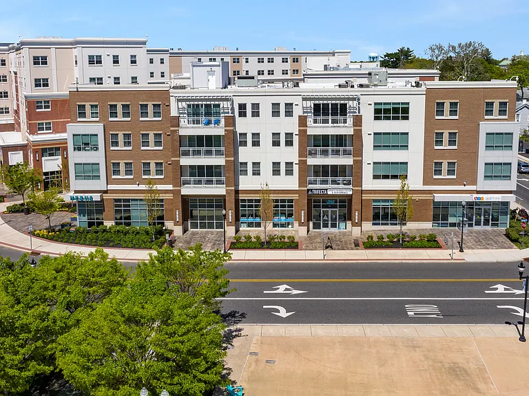 Park Place North — Photo 1