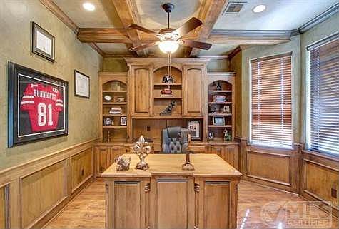 4th image of 717 Cross Timbers Dr