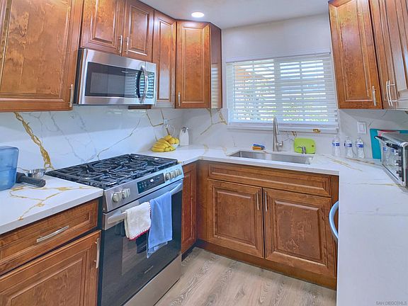 5th image of 10414 Timberlane Way