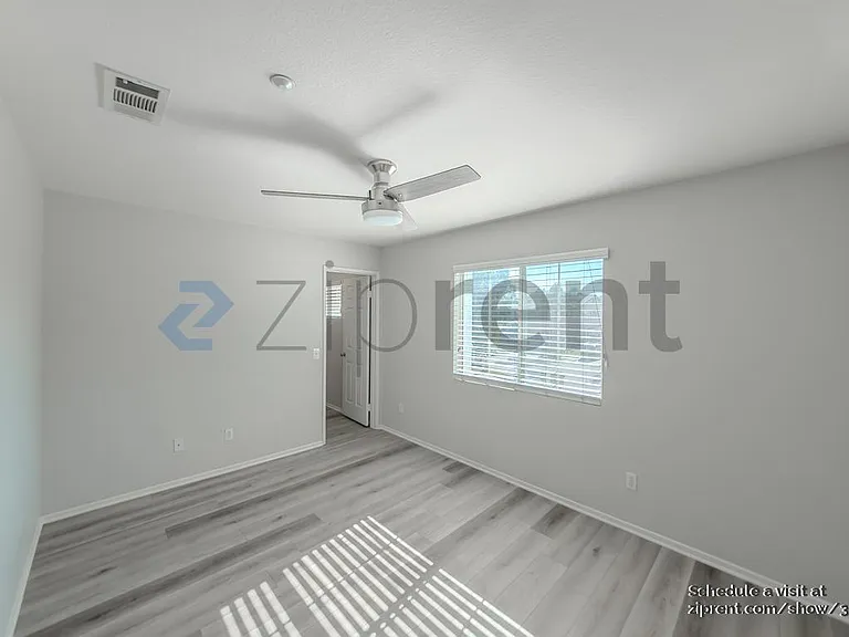 11113 Sassafras Ct — Photo 28