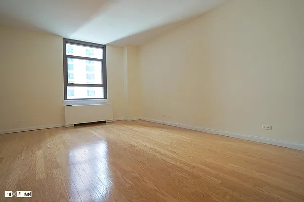 Rented by Citi Habitats | media 10