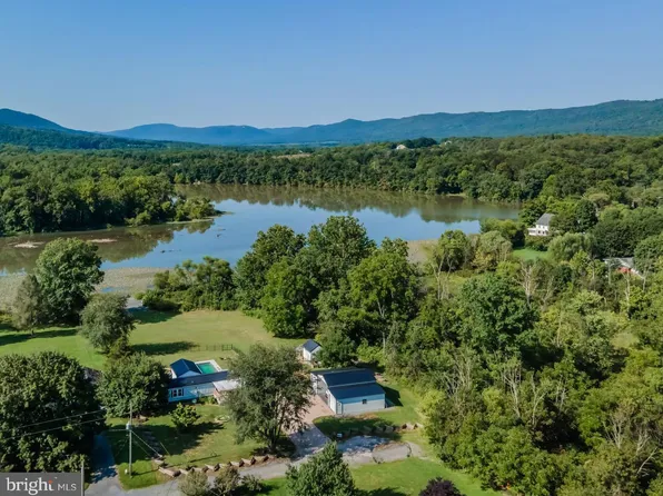 17367 Cherry Ave, Fannettsburg, PA 17221