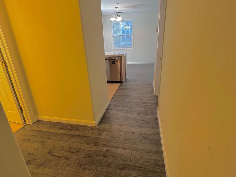 4830 Swinford Ct — Photo 14