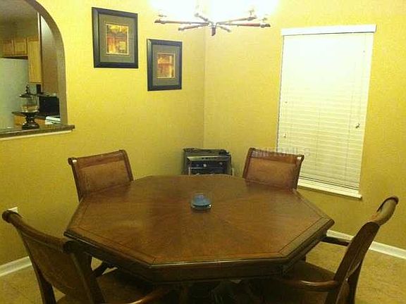 4th image of 3621 Fyfield Ct