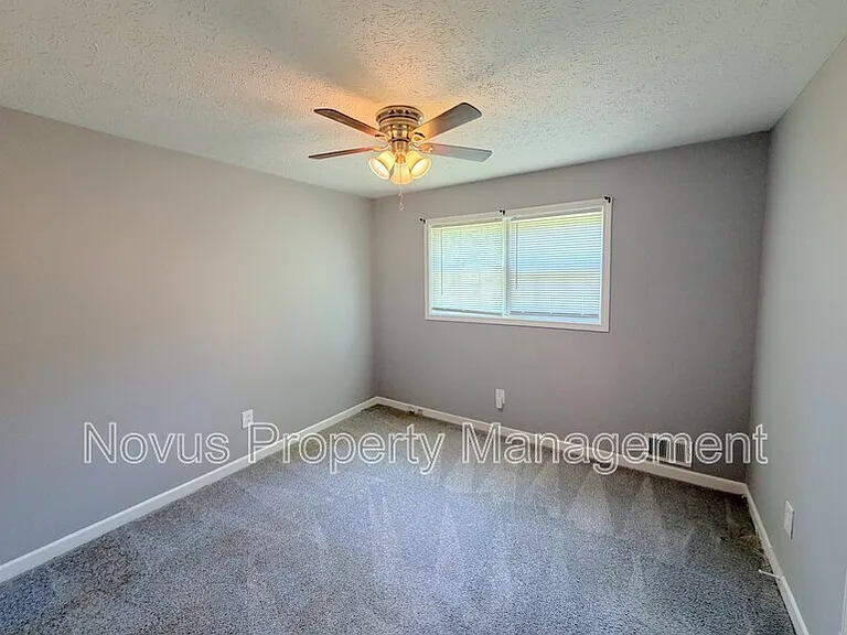 125 S Meadowcliff Cir — Photo 15