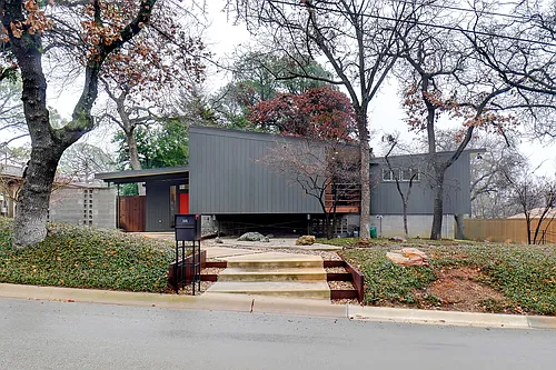1403 Kendolph Dr Photo 1