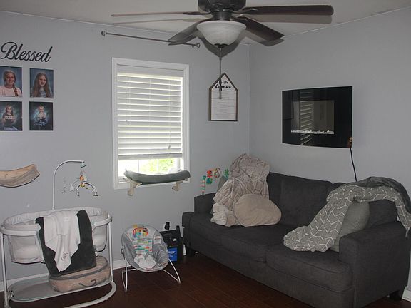 4th image of 34 Lazy River Ln