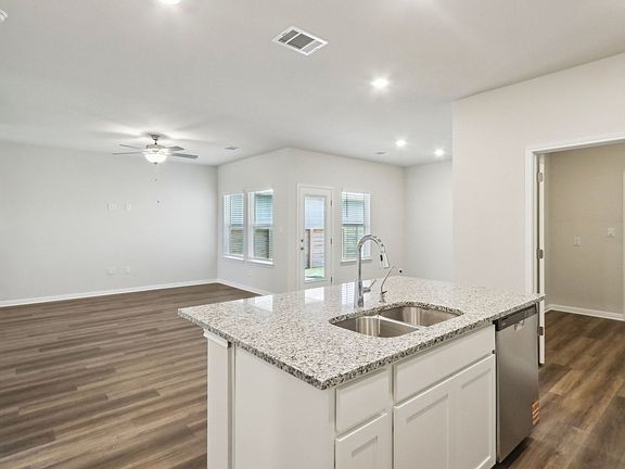 The Santa Fe 762 Floorplan