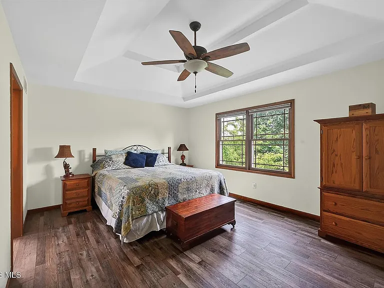 1212 Valley Bluff Rd — Photo 14