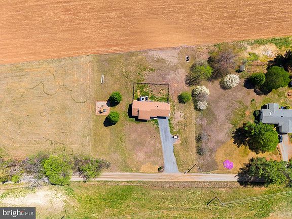 2nd image of 1388 Novum Church Rd