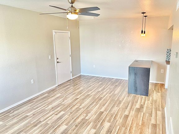 5th image of 4127 N 9th Ave APT 9