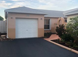 4235 SW 72nd Ter, Davie, FL 33314