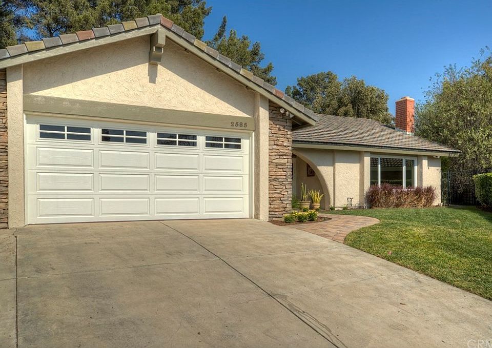 1st image of 2585 N Orange Hill Ln
