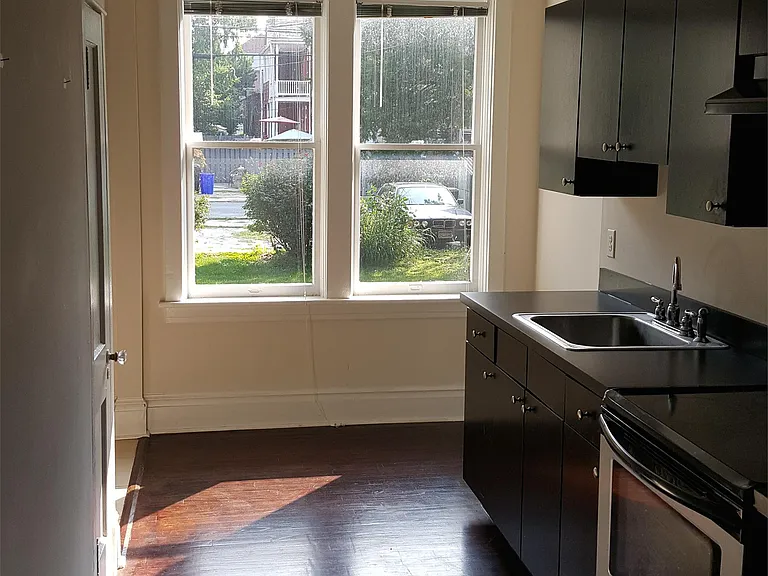 2403 N 2nd St — Photo 1