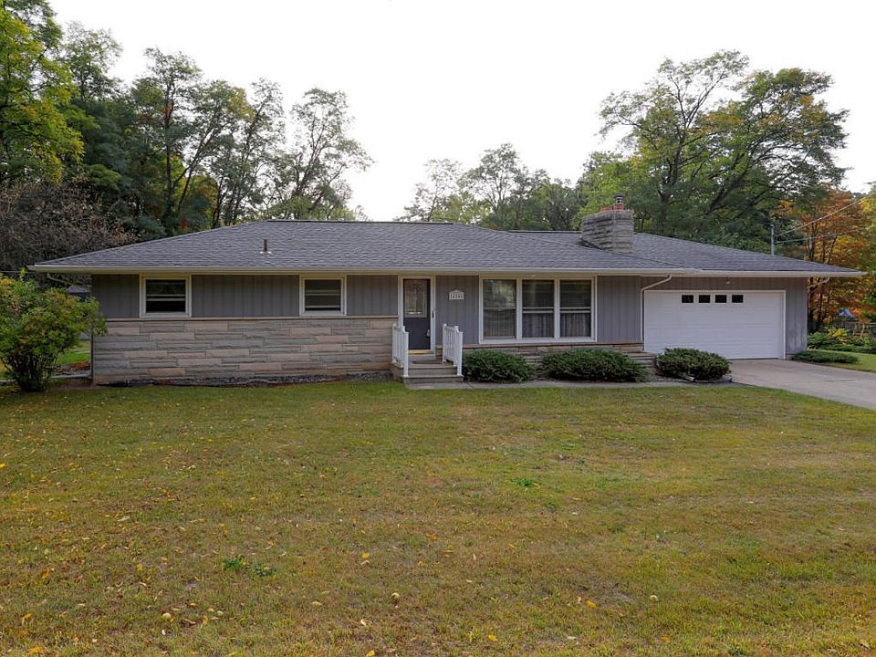14546 6 1-2 Mile Rd-101