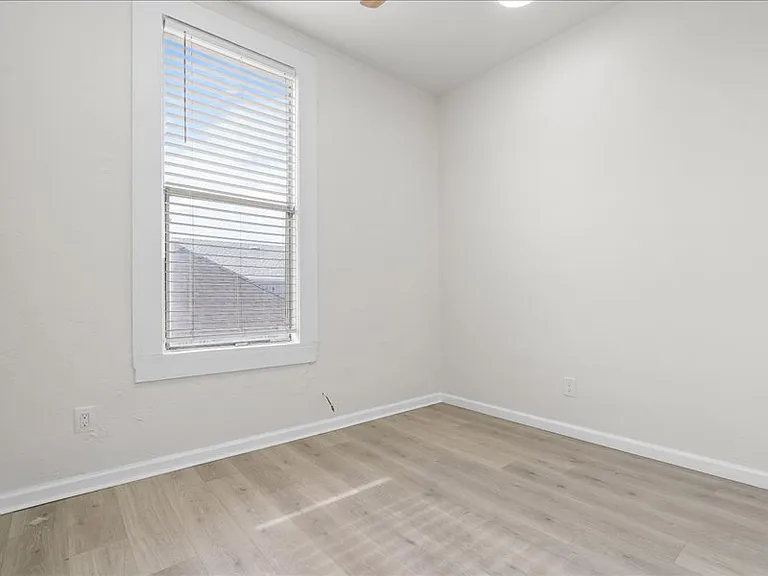 2925 Magnolia St #A — Photo 13
