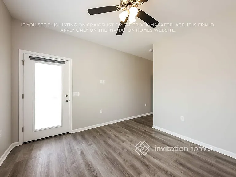 506 W Latona Rd — Photo 11