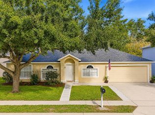 539 Granite Cir, Chuluota, FL 32766